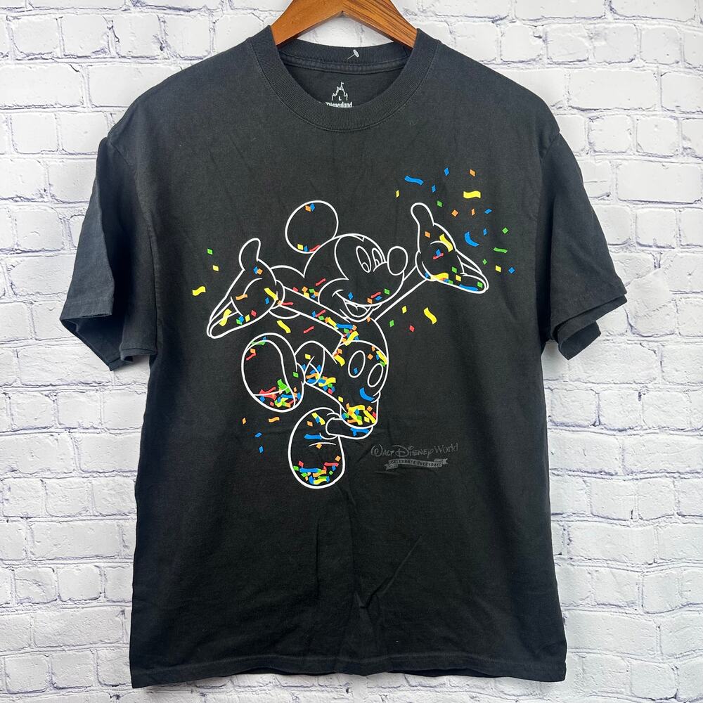 Walt Disney World Celebrate Every Day Mickey Mouse Confetti shirt Large